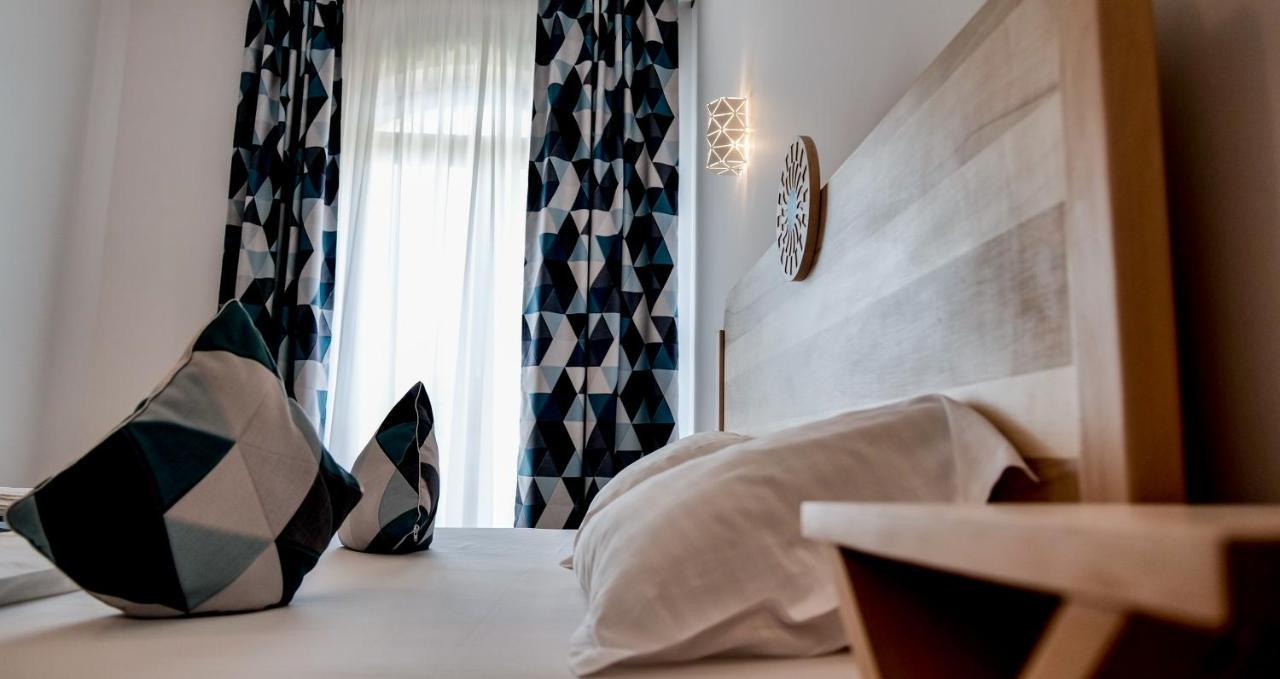 Conacul Olarilor Bed and Breakfast Baia de Fier Εξωτερικό φωτογραφία